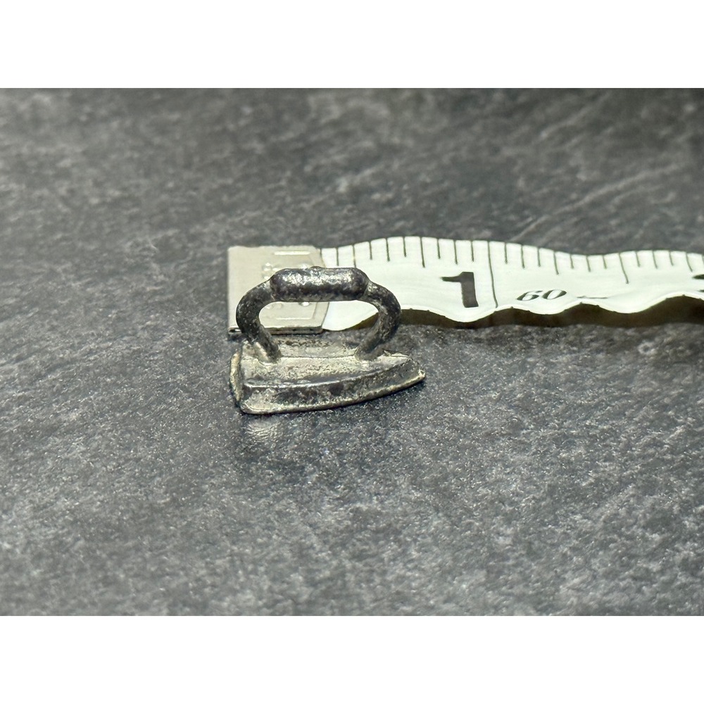 Vintage 1970s Monopoly Iron‎ Game Token Replacement Piece Pewter